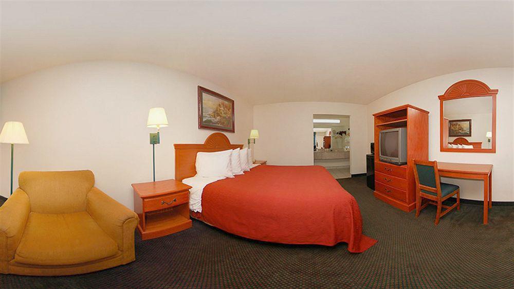 Quality Inn & Suites Hardeeville - Savannah North Exteriér fotografie